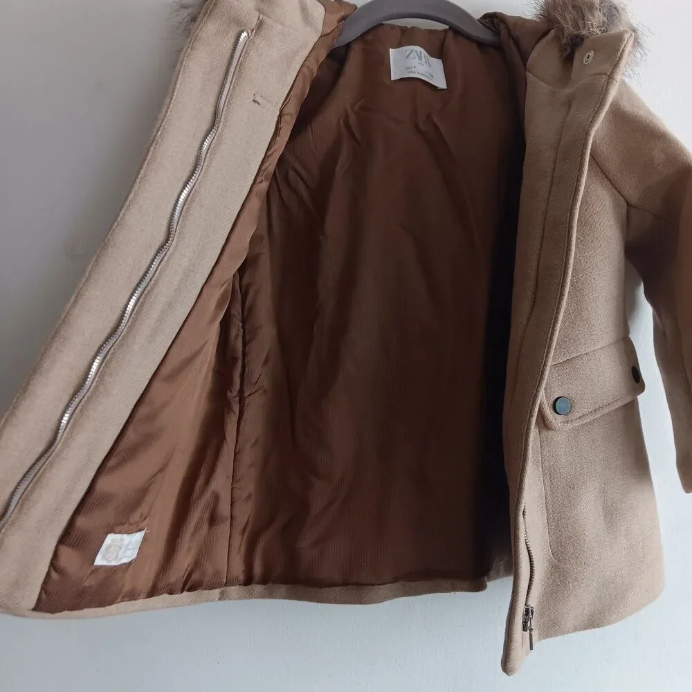 Zara‎ beige wool blend hooded coat outwear pockets zip up fur size 7 cozy